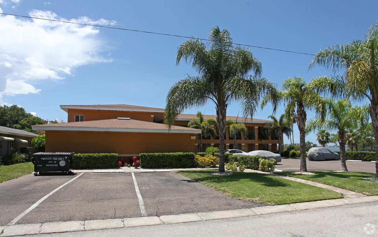 Foto del edificio - Bella Sol Apartments