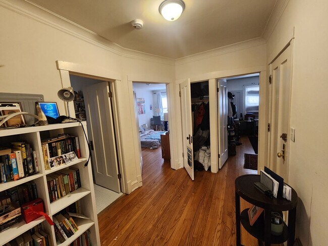 Foto del edificio - Spacious Updated 2 bed/1 bath in North Park