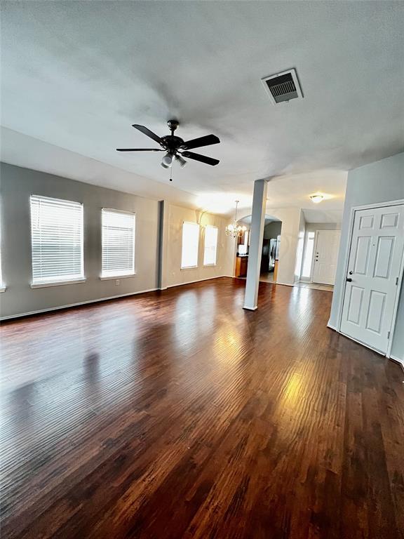 Building Photo - 11753 Logan Ridge Dr
