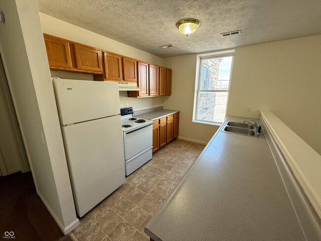 Foto del edificio - 315 N Jackson St