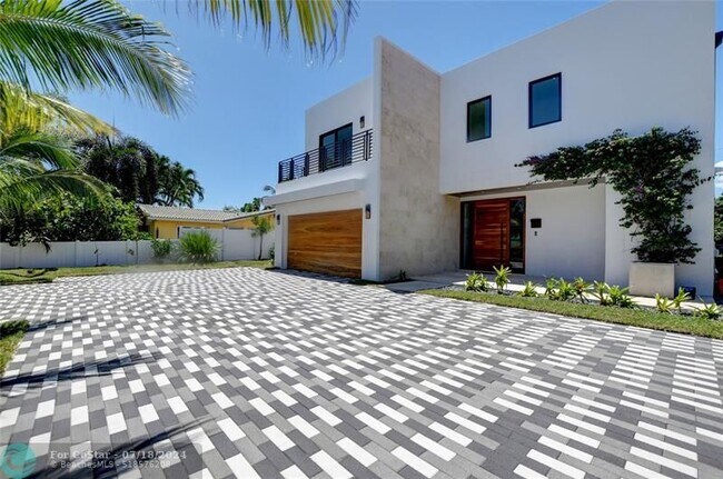 Foto del edificio - 855 NW 4th Ave