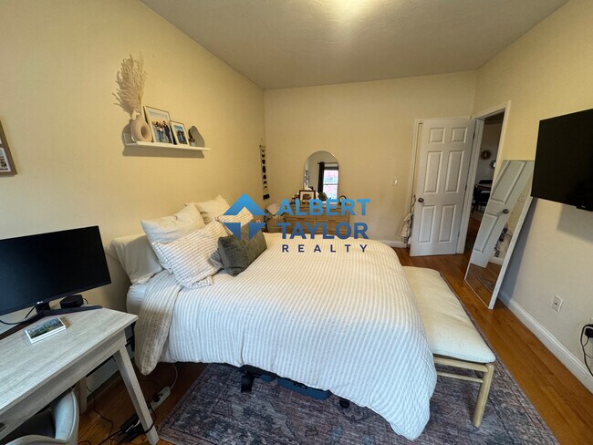 Foto del edificio - 58 Medford St