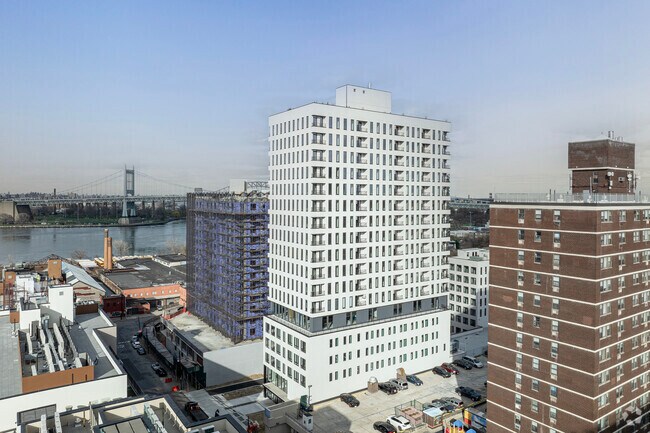 Neighborhood Context - 2625 4th St