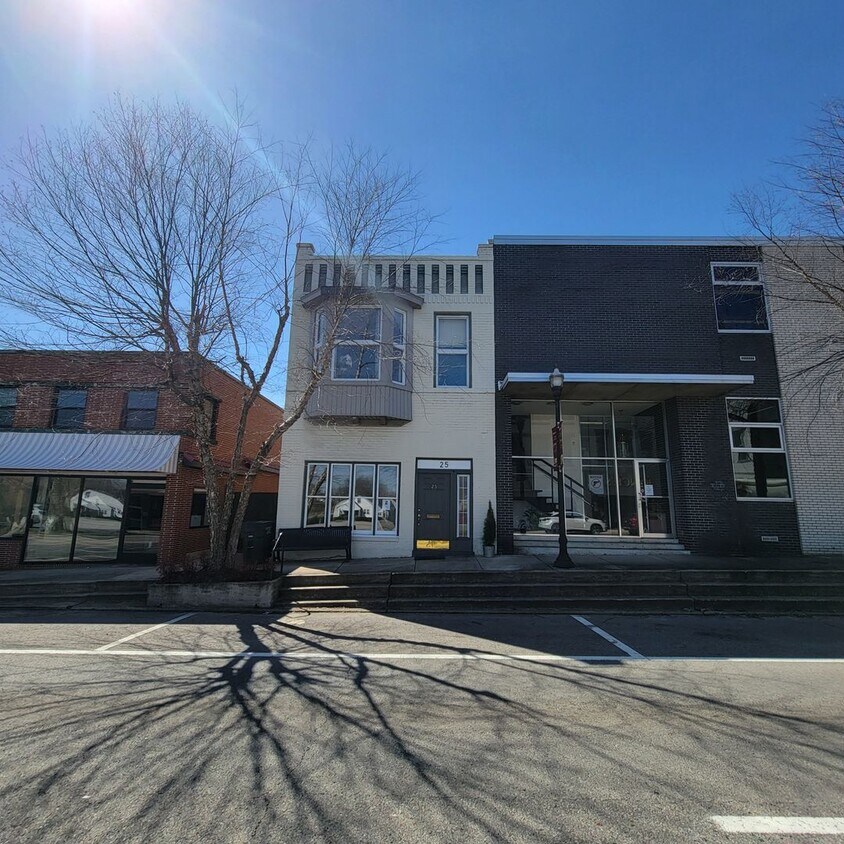 25 E Bockman Wy Unit 25 E Bockman Way, Sparta, TN 38583 Room for Rent