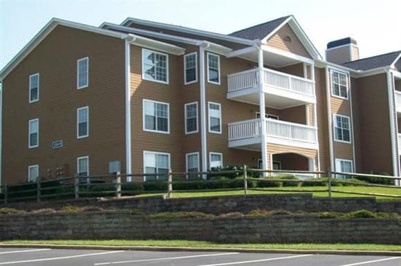 Building Photo - The Legends