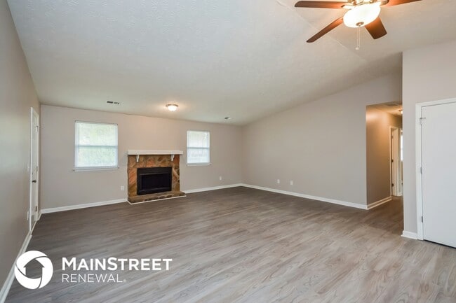 Building Photo - 5586 Mallard Trail