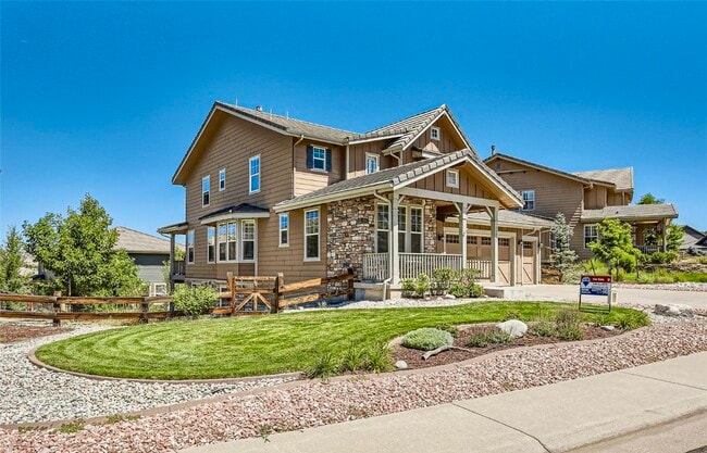 Building Photo - 15705 Red Deer Dr