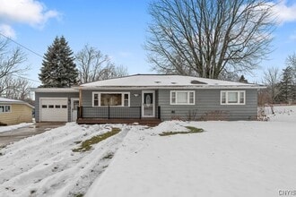 Building Photo - 25 Franklin Ave