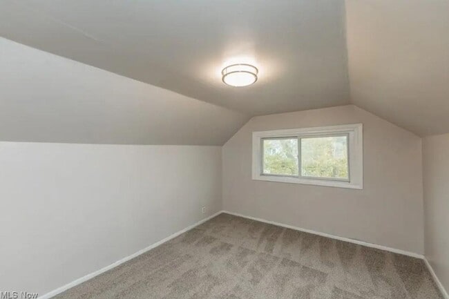 Building Photo - 3318 W 94th St