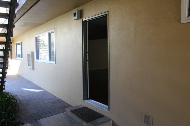 Foto del edificio - 1308 Palos Verdes Dr