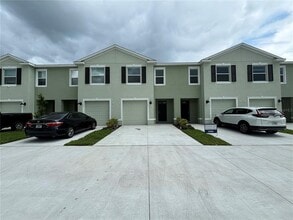 Building Photo - 11147 Crescent Deer Dr