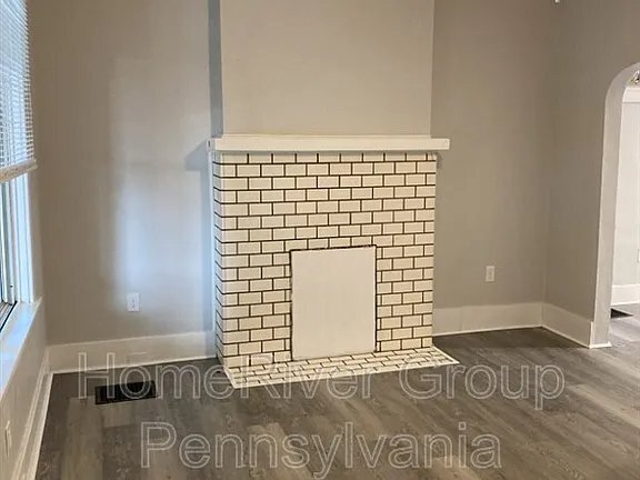 Foto del edificio - 2809 Pyramid Ave