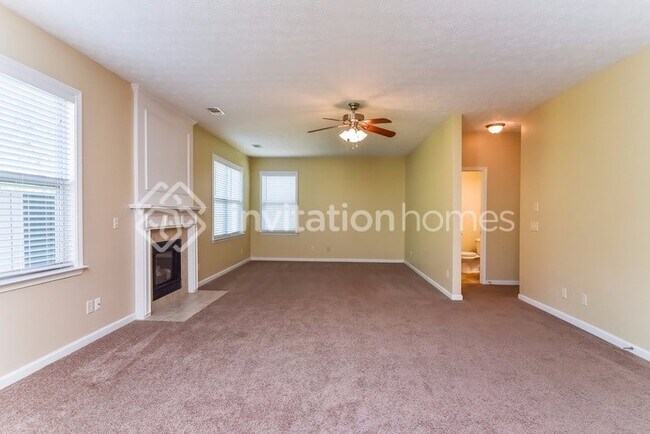 Building Photo - 3390 Cooper Woods Dr