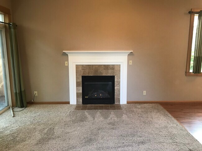 Foto del edificio - 3832 NE Roselawn St