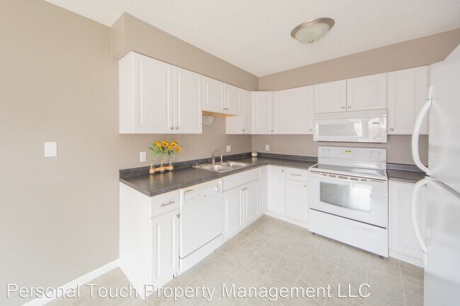 Building Photo - 4 br, 2 bath House - 1239 19th St N