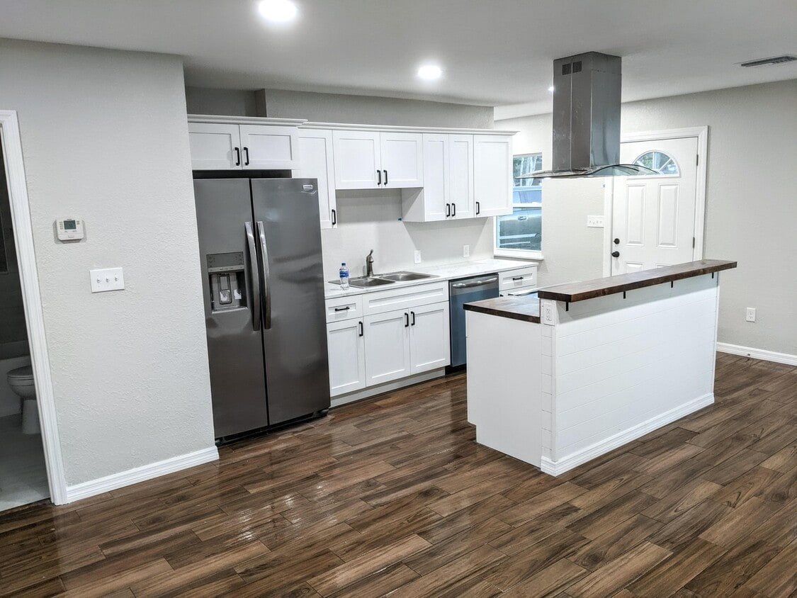 2506 Burns Ave, Melbourne, FL 32935 House for Rent in Melbourne, FL