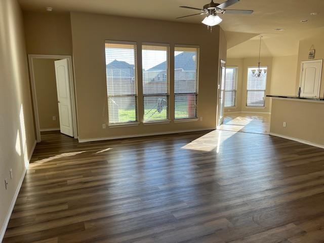 Foto del edificio - 5007 Lake Park Dr