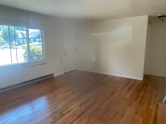 Foto del edificio - 833 SE 80th Ave