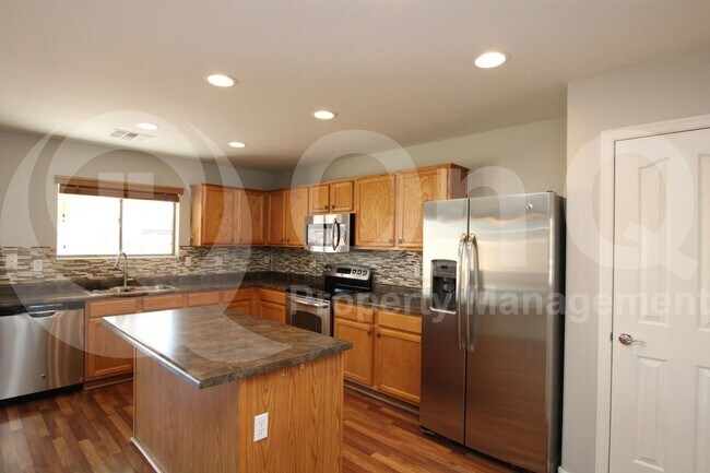 Foto del edificio - 44779 W Paitilla Ln