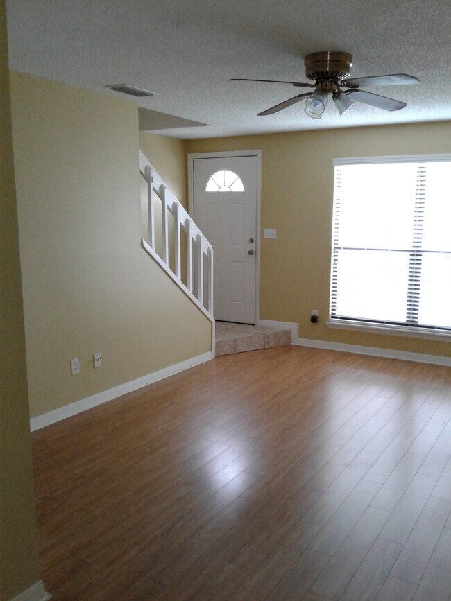 Foto del edificio - 2/2.5 WINTER SPRINGS