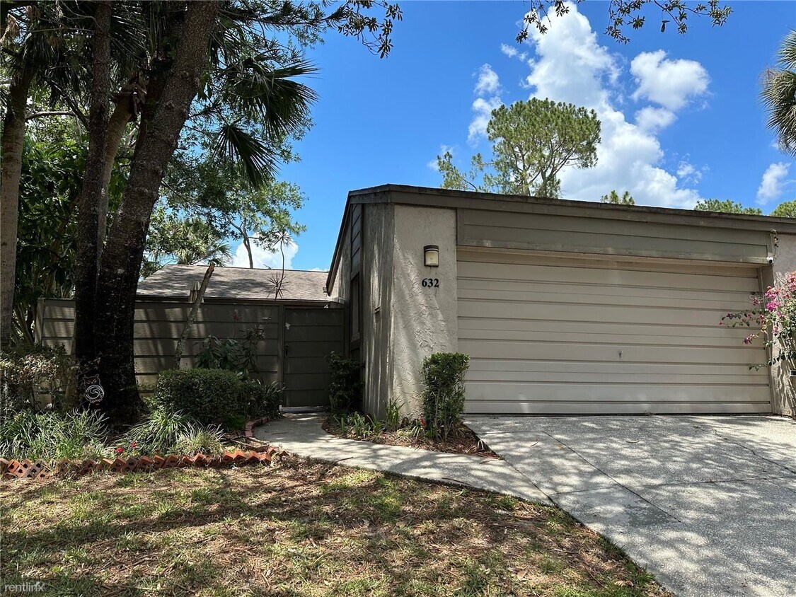 Primary Photo - 3 br, 2 bath House - 632 R Woodridge Drive
