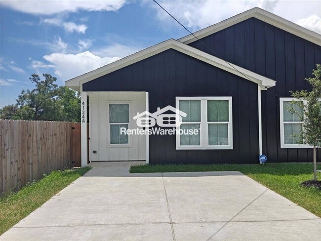 Building Photo - 4124 Vaughn St
