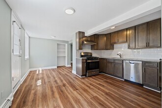 Building Photo - 341 Harrison Ave