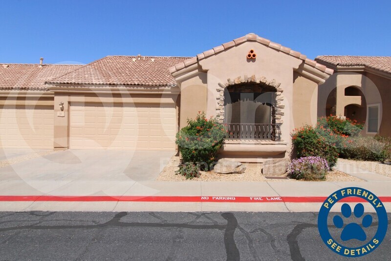 Foto principal - 2565 S Signal Butte Rd