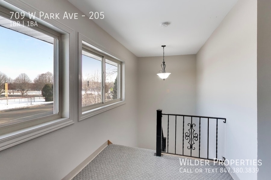 Foto del edificio - 709 W Park Ave