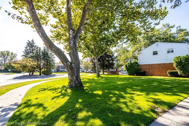 Foto del edificio - 24487 Olde Orchard St