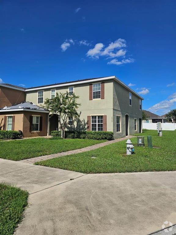 Building Photo - 2929 Sunstone Dr
