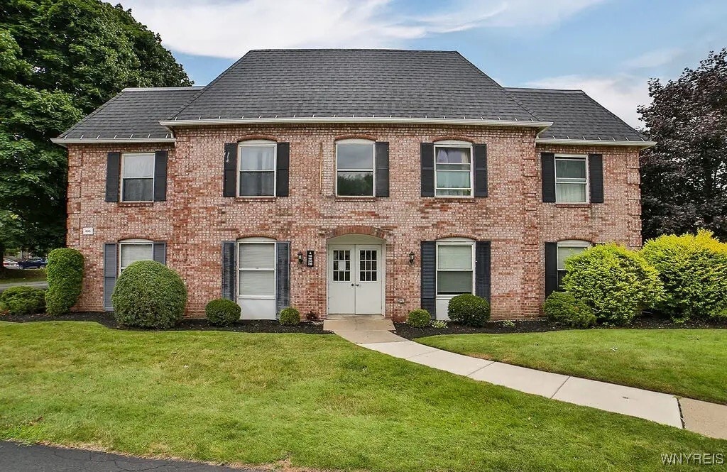 Primary Photo - 116 Chestnut Ridge Ln