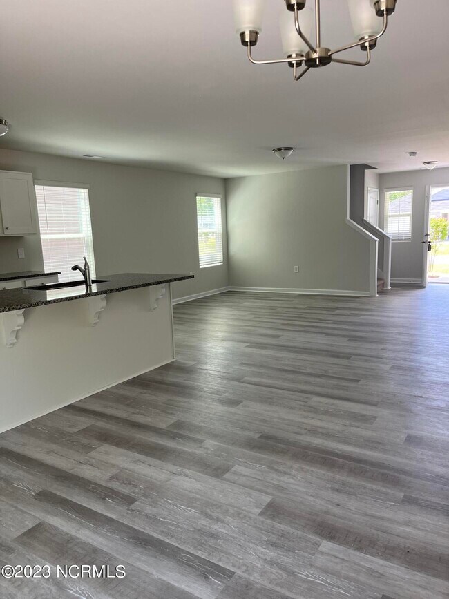 Building Photo - 2917 Ember Brook Ct