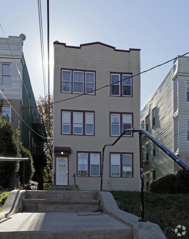 243 Duncan Ave, Jersey City, NJ 07306 Apartments Jersey City, NJ