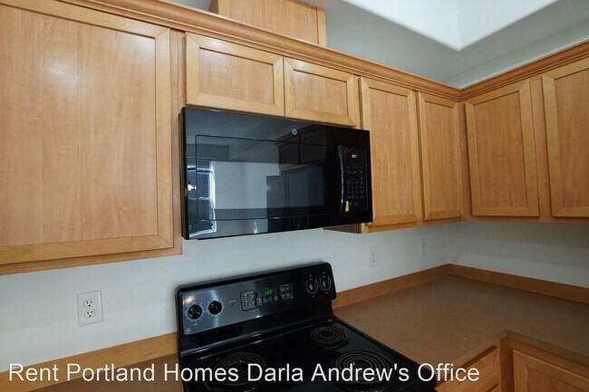 Foto del edificio - 2004 NE Cadbury Ave