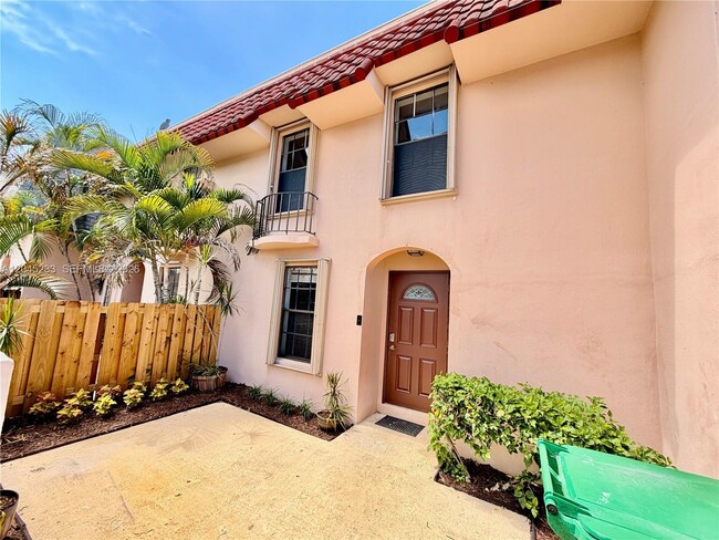 Foto del edificio - 7361 SW 26th Ct