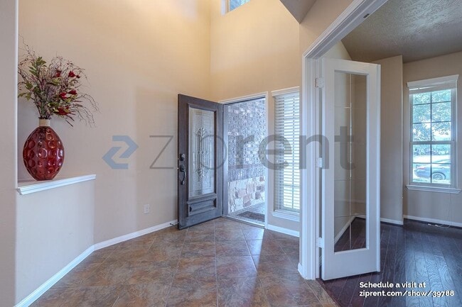 Foto del edificio - 2814 Palm Harbour Dr