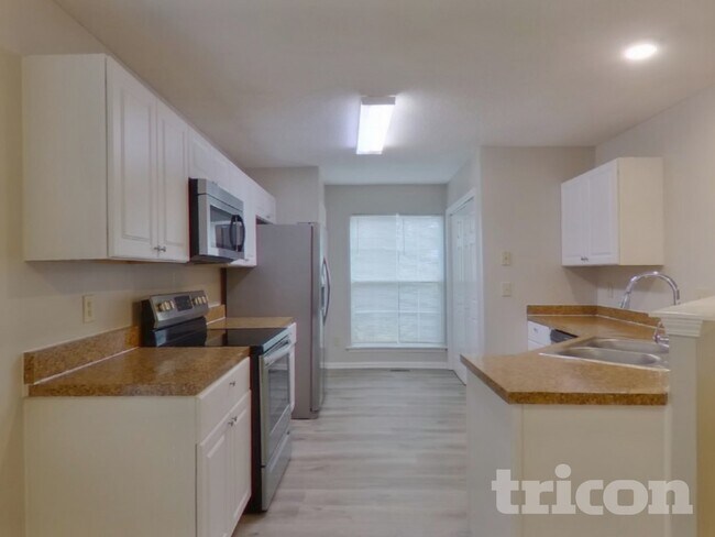 Foto del edificio - 120 Stockland Rd