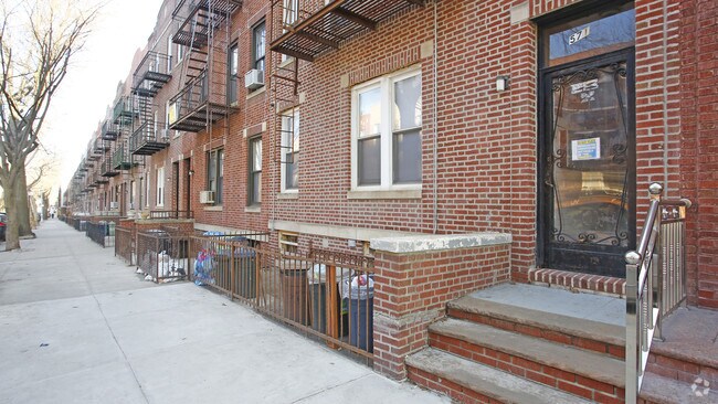 Building Photo - 571 82nd St
