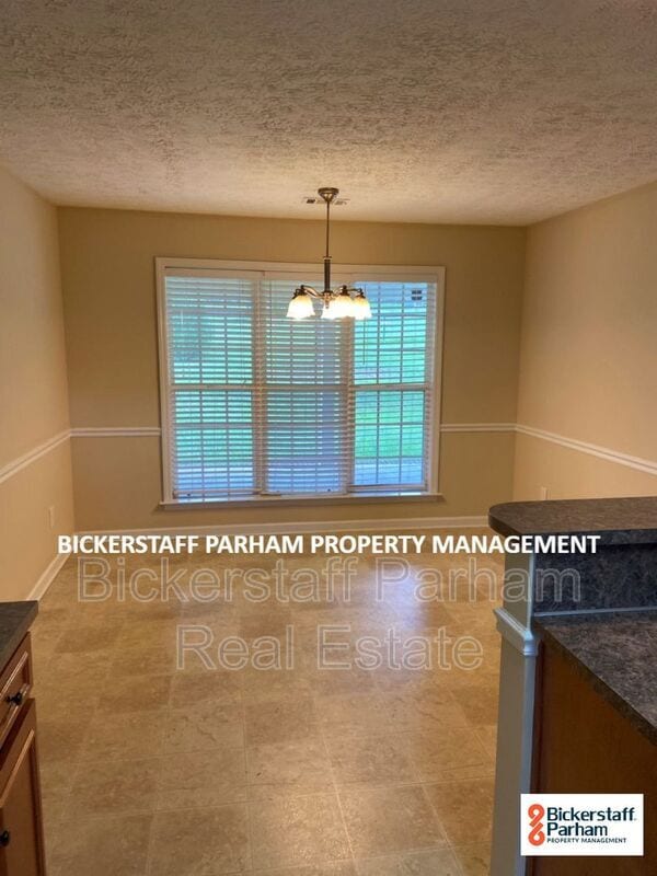 Foto del edificio - 1070 Watervalley Dr