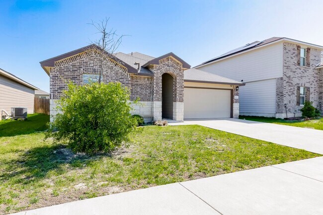 Foto del edificio - 6107 Sally Ride Ln