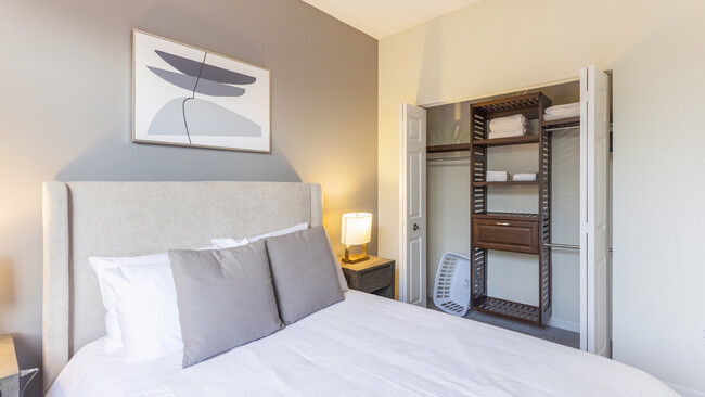 Foto del edificio - 5475 Enclave Crossing Way