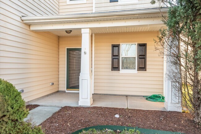 Foto del edificio - 3-bed Home in Brightleaf!