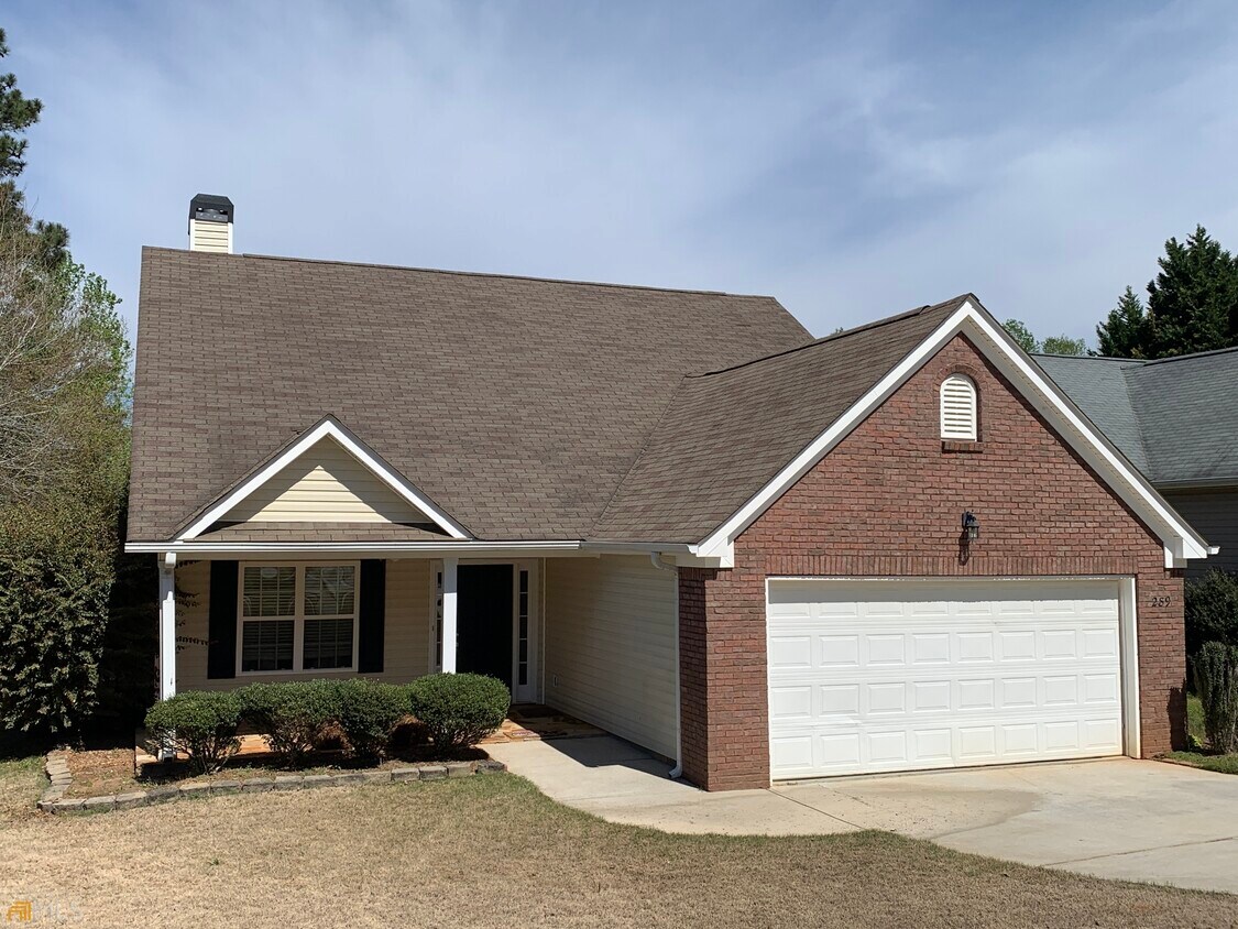 289 Baldwin Ct, Newnan, GA 30263 House Rental in Newnan, GA
