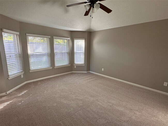 Foto del edificio - 911 Cascade Ridge