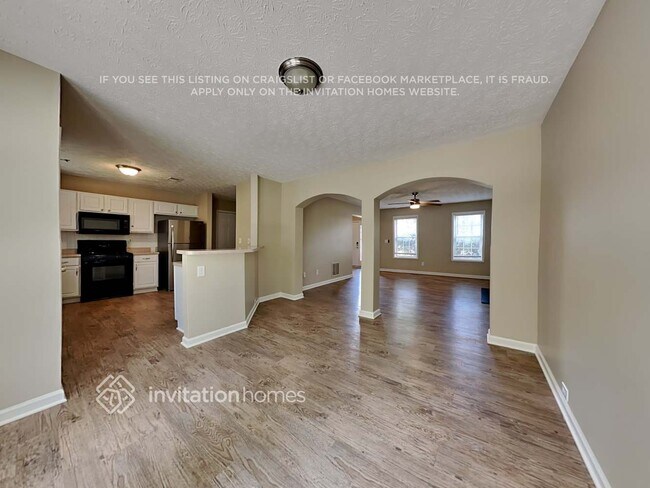 Building Photo - 4465 High Gate Dr NW