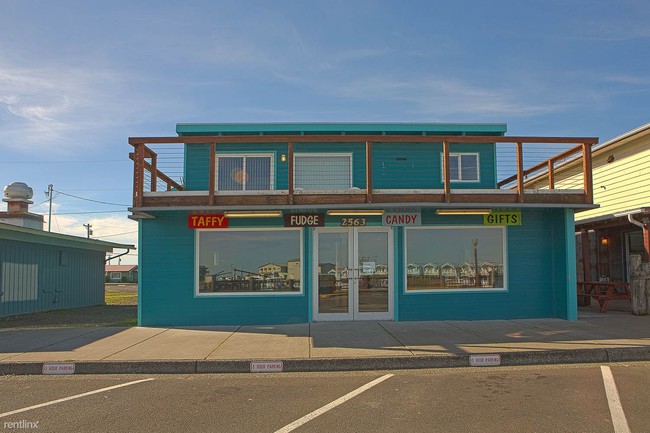 Building Photo - 2563 Westhaven Dr