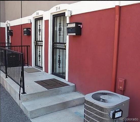 Foto principal - 714 E 18th Ave