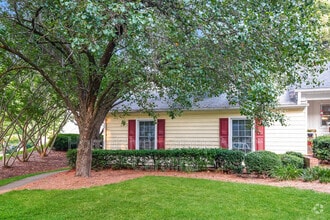 Building Photo - 2612 Cottage Pl