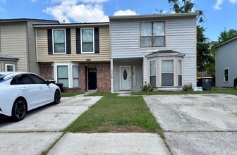 Building Photo - 5575 Cabot Dr N